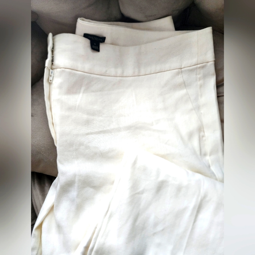 Ann Taylor White Trousers